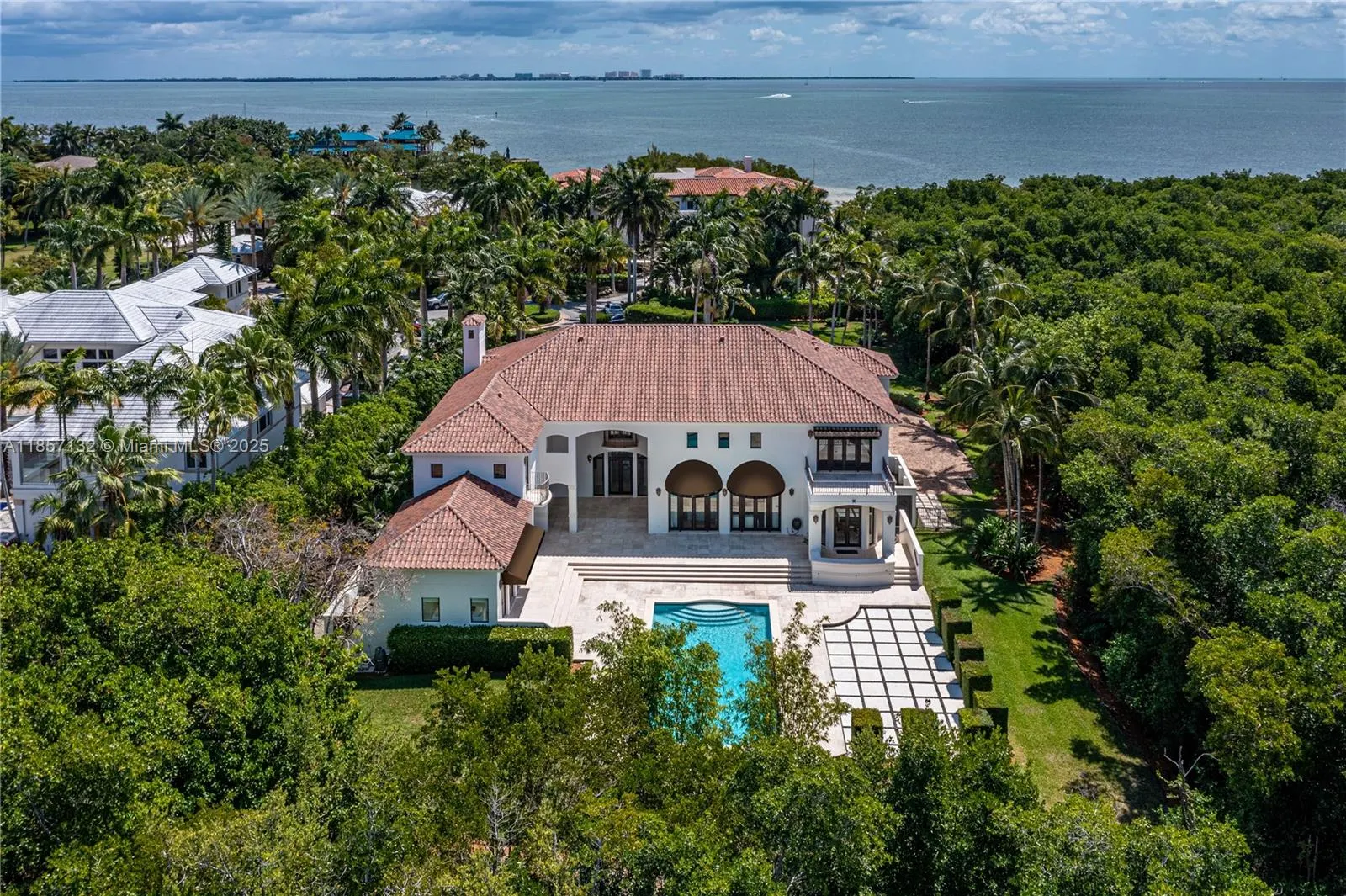 3 Tahiti Beach Island Rd