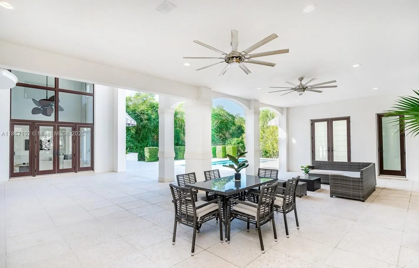 3 Tahiti Beach Island Rd