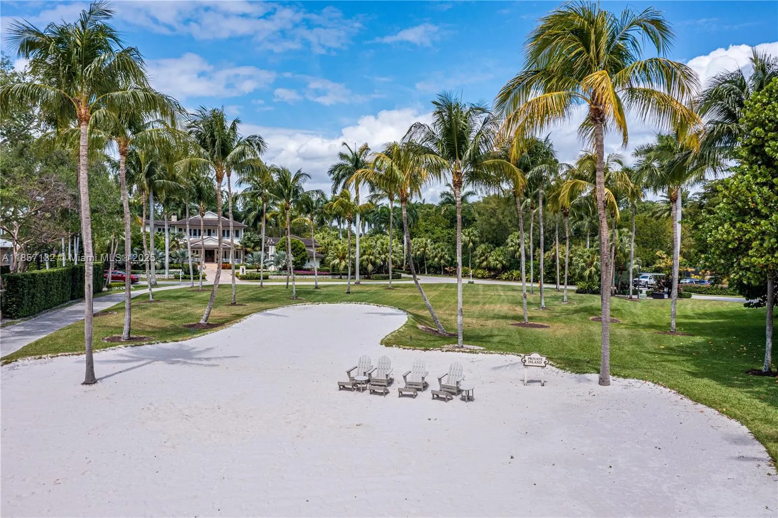 3 Tahiti Beach Island Rd