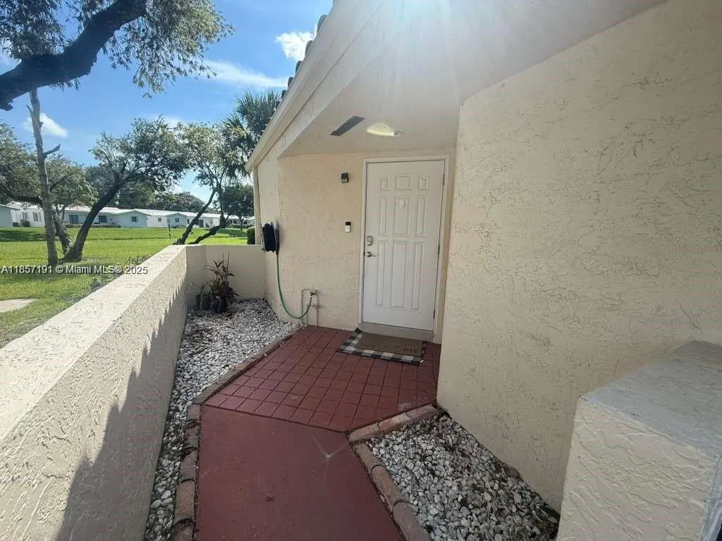 8148 NW 17th Mnr, #8148