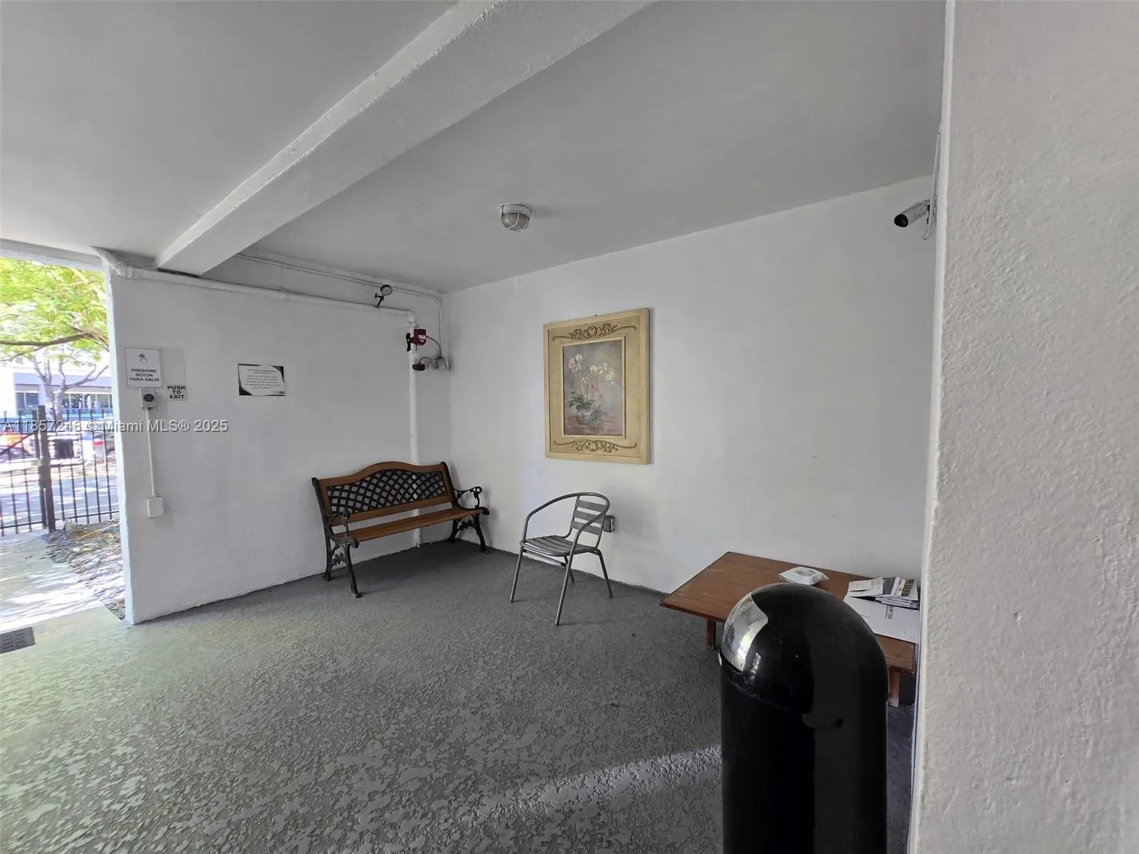 2920 SW 28th Ter, #302