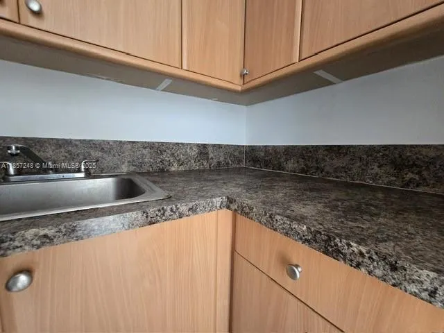 2920 SW 28th Ter, #302