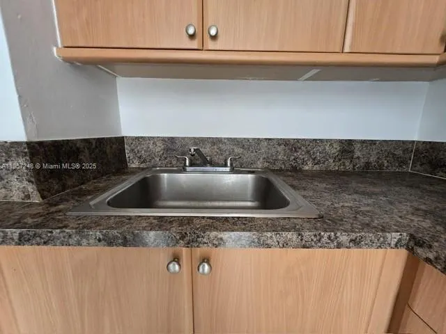 2920 SW 28th Ter, #302