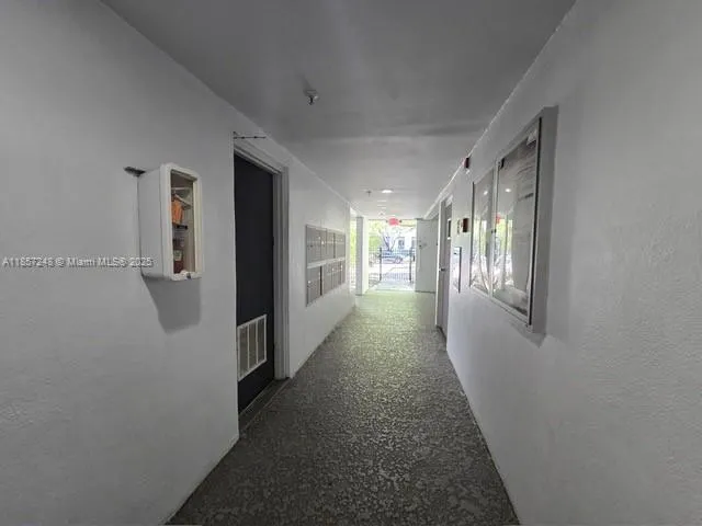 2920 SW 28th Ter, #302