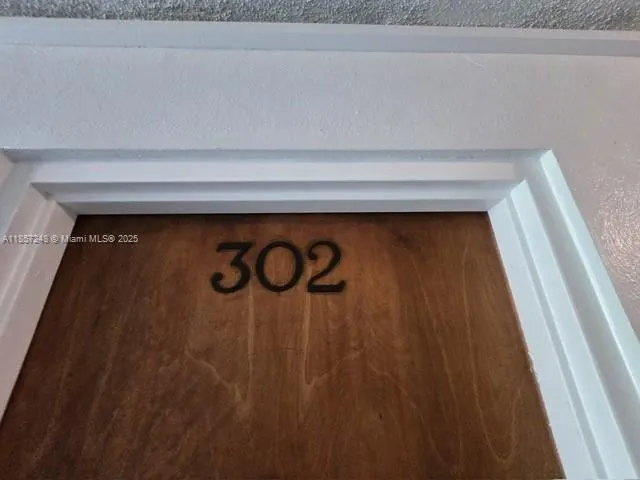 2920 SW 28th Ter, #302