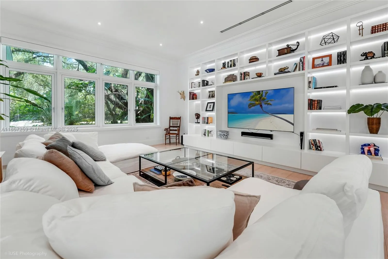 5501 Snapper Creek Rd