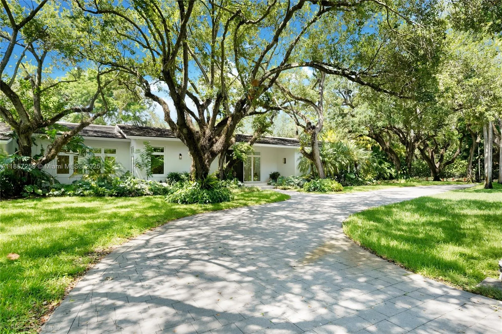 5501 Snapper Creek Rd