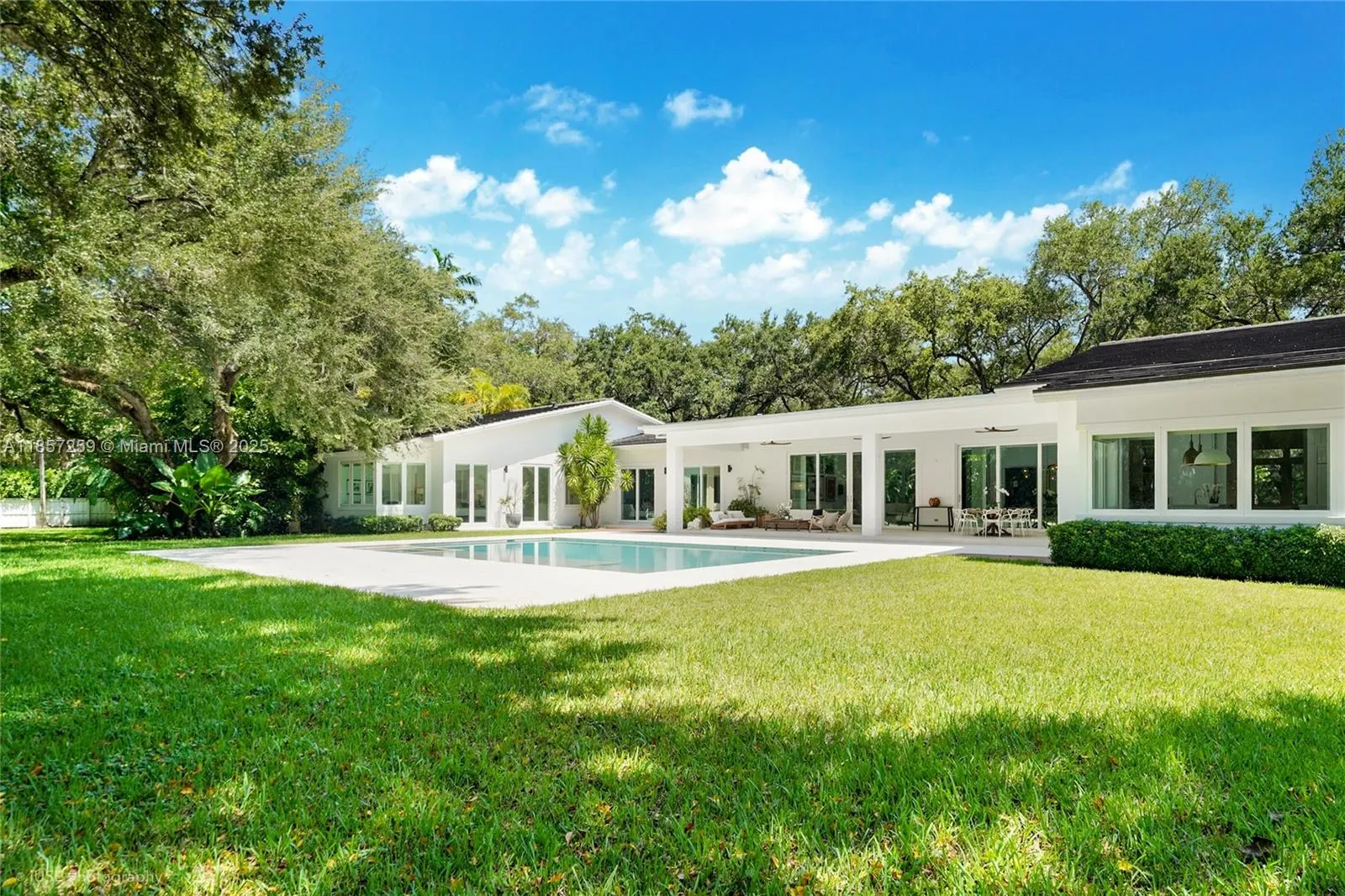 5501 Snapper Creek Rd