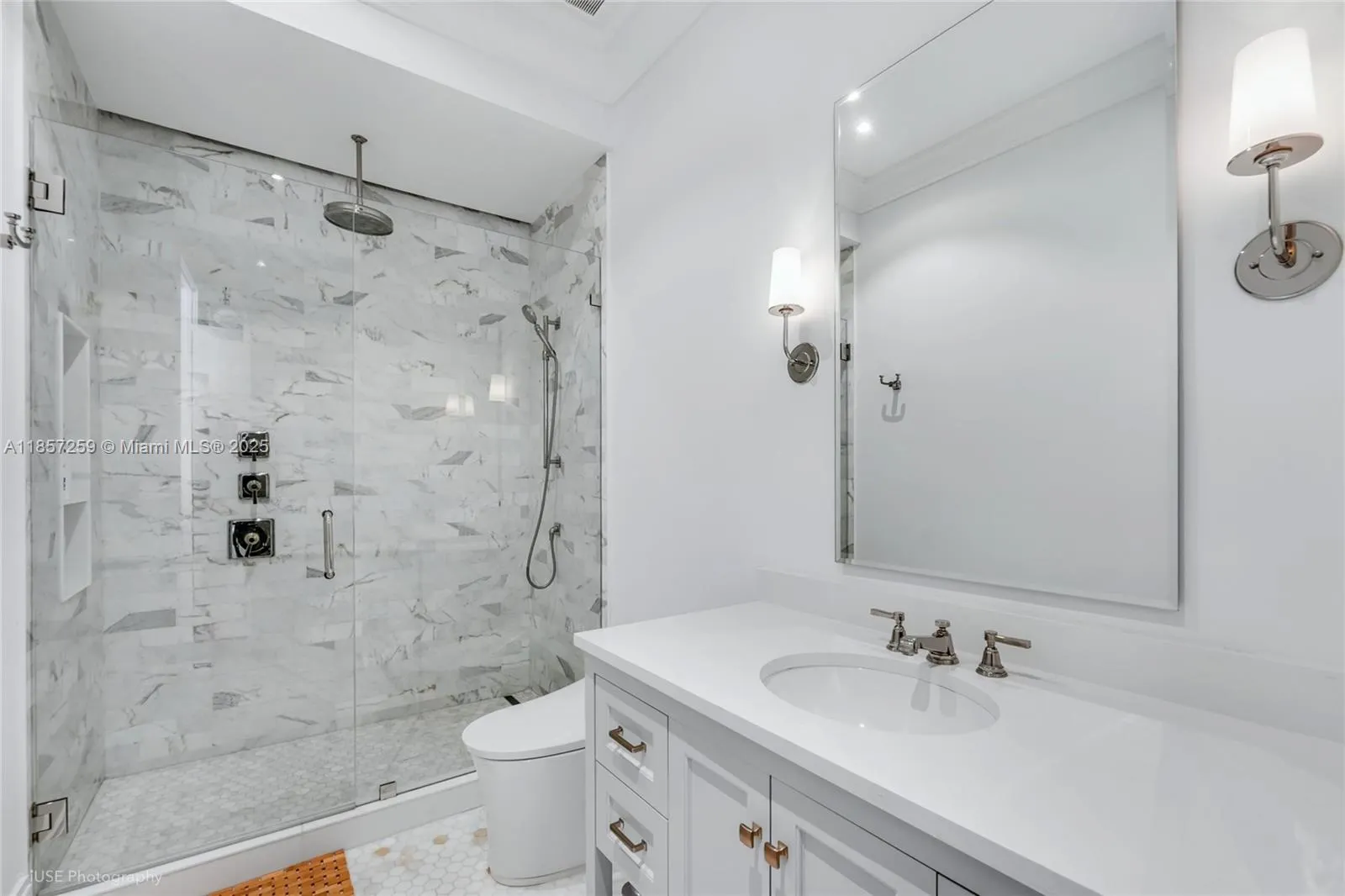 5501 Snapper Creek Rd