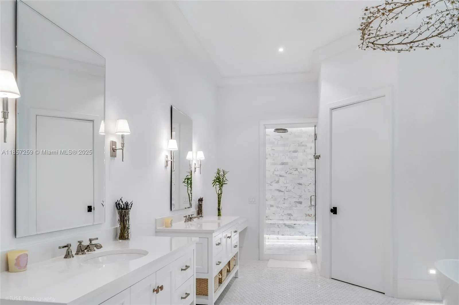 5501 Snapper Creek Rd