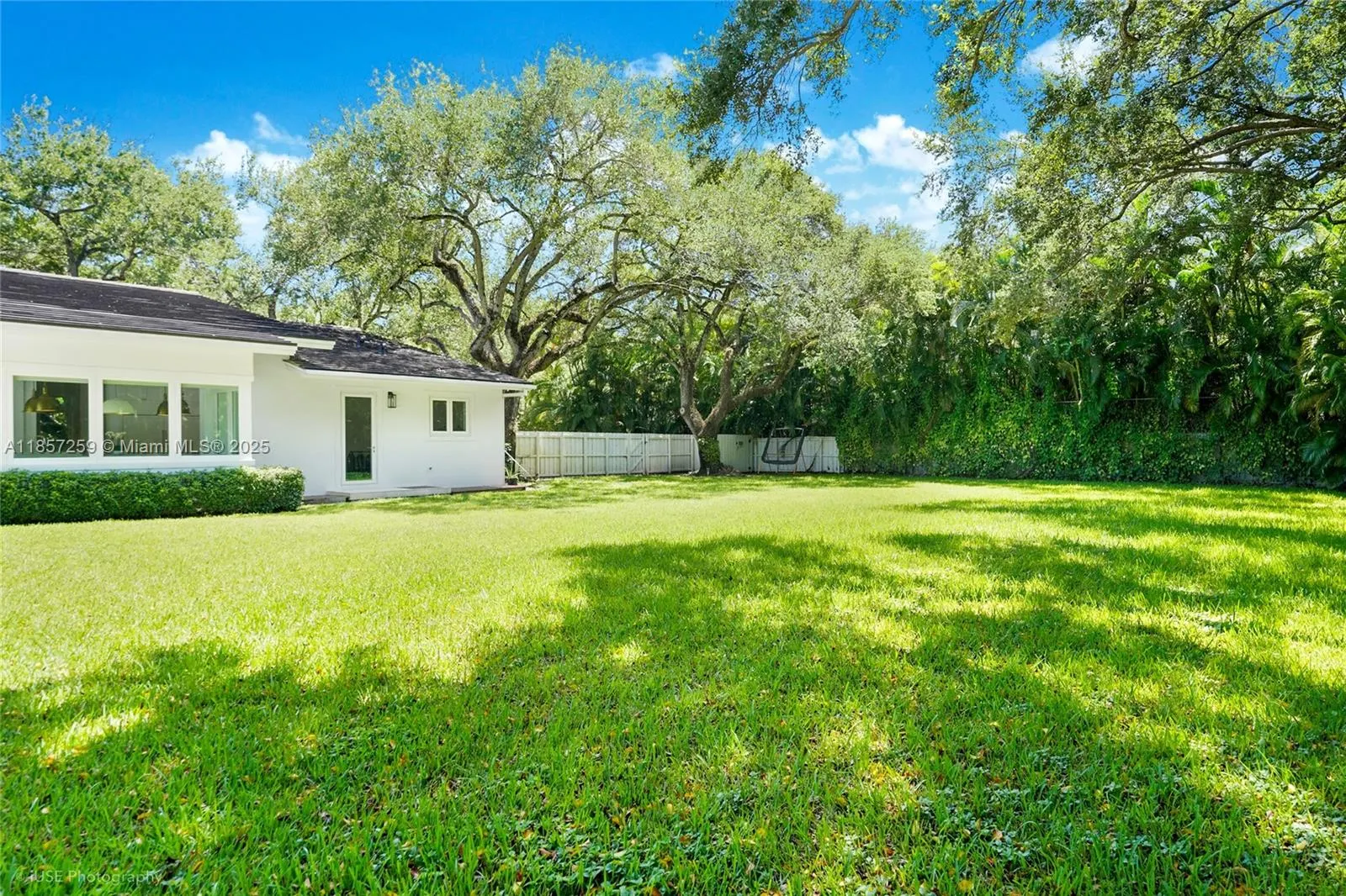 5501 Snapper Creek Rd