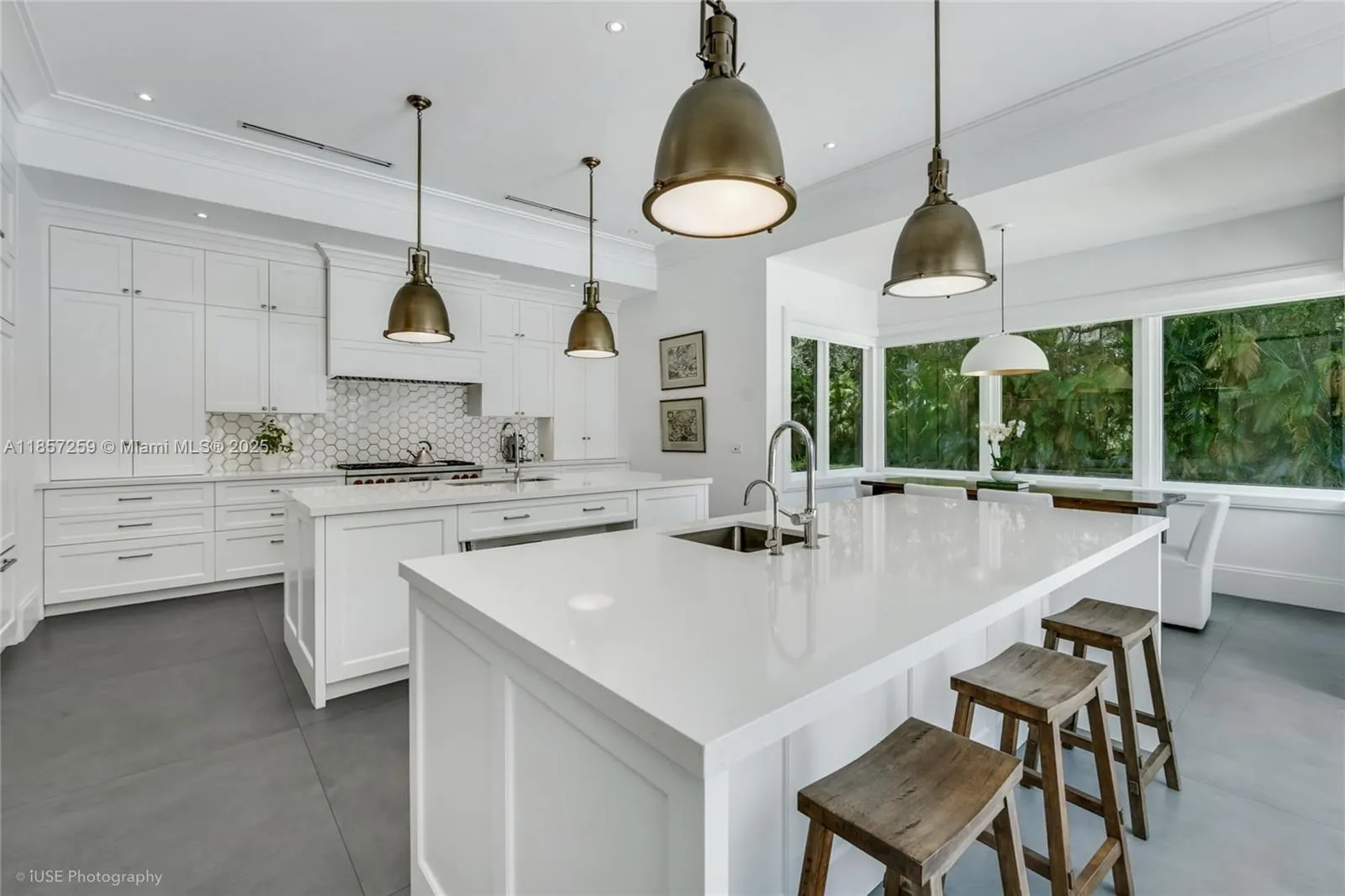 5501 Snapper Creek Rd