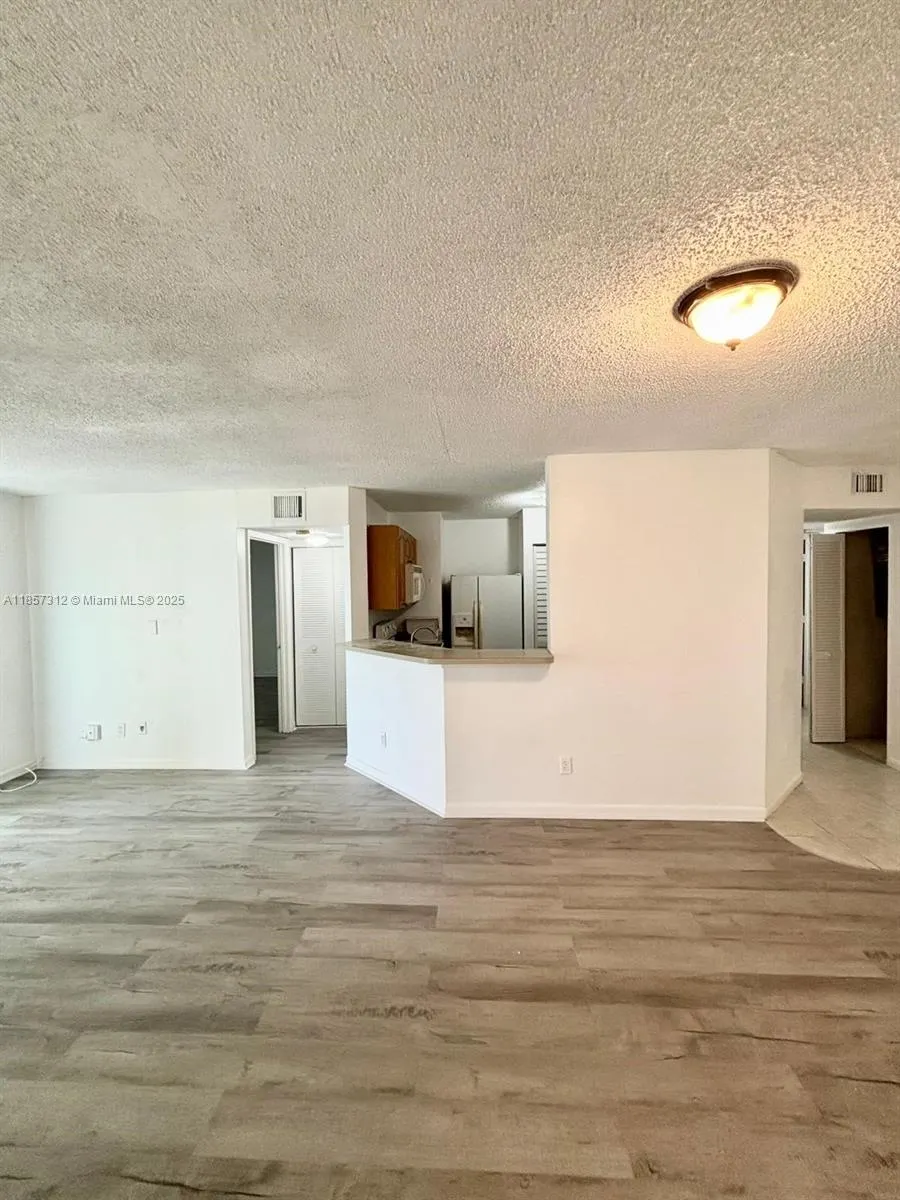 3469 NW 44th St, #106
