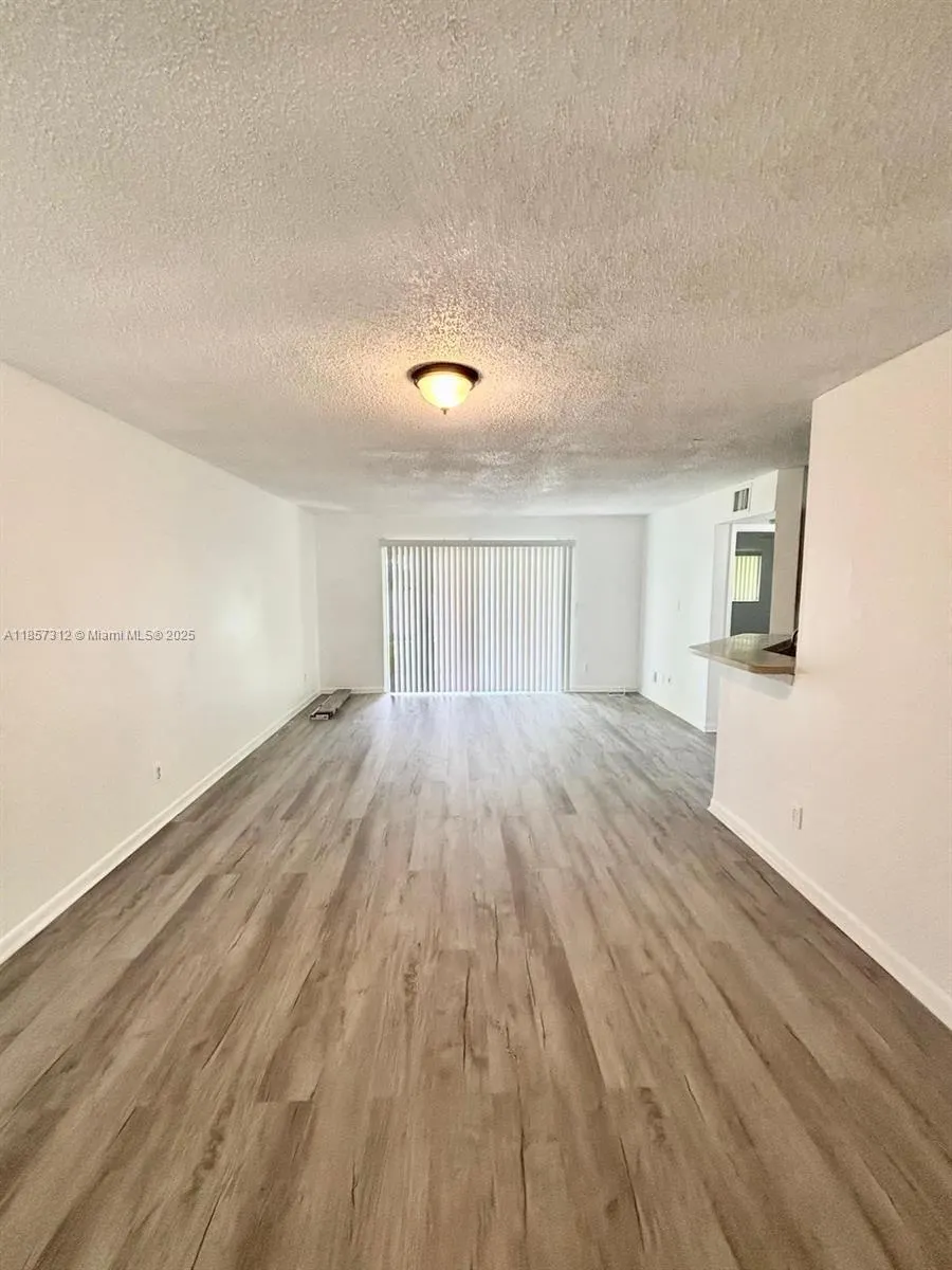3469 NW 44th St, #106