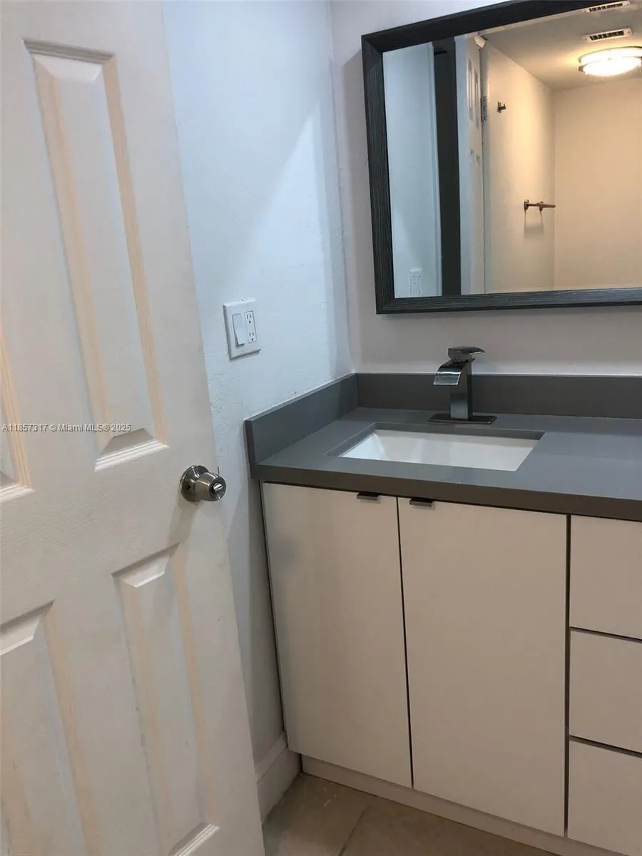 16220 NW 2nd Ave, #410