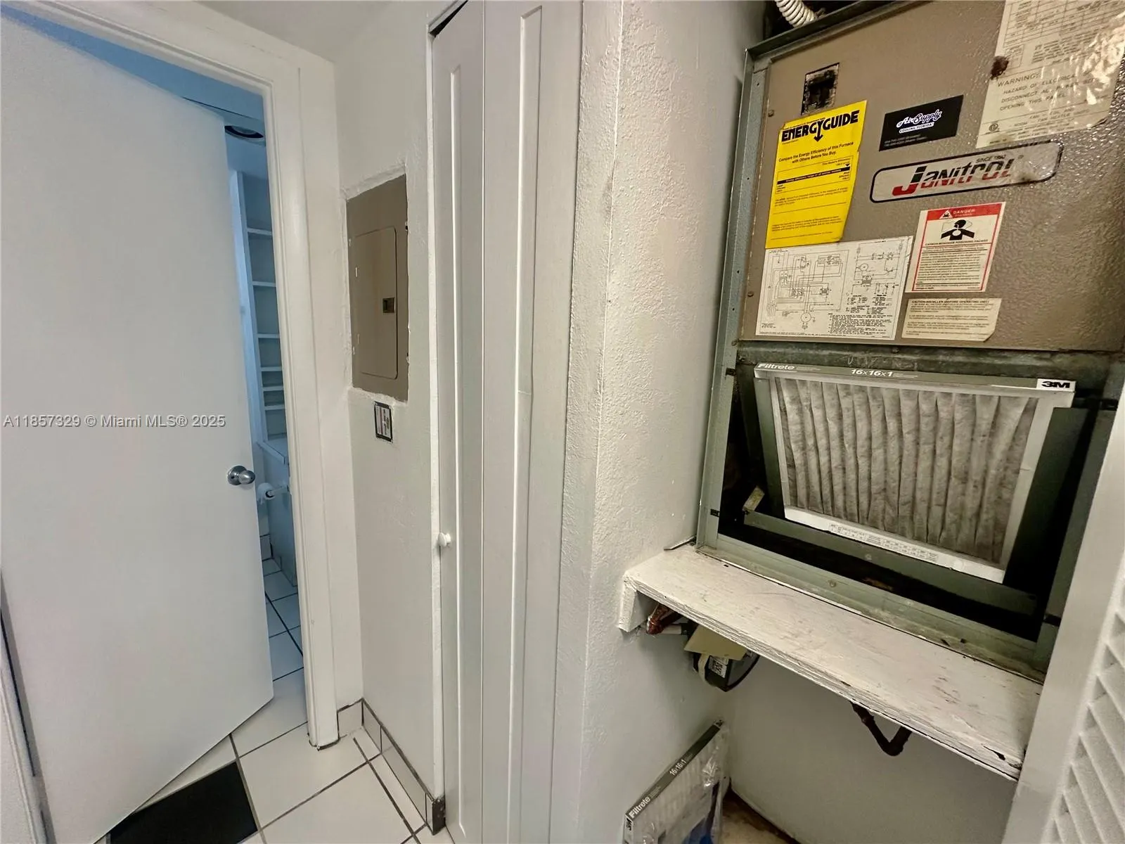 15600 NW 7th Ave, #218