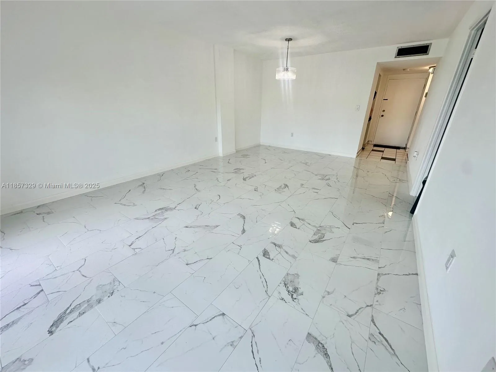 15600 NW 7th Ave, #218