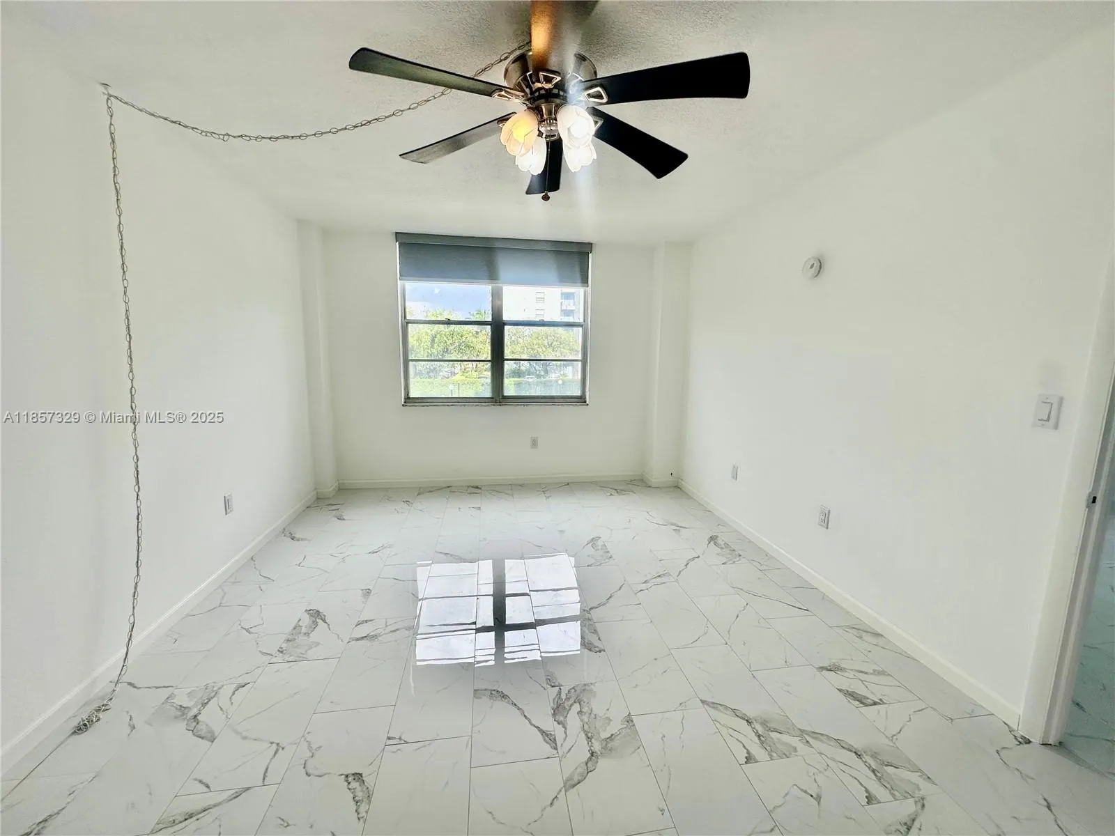 15600 NW 7th Ave, #218