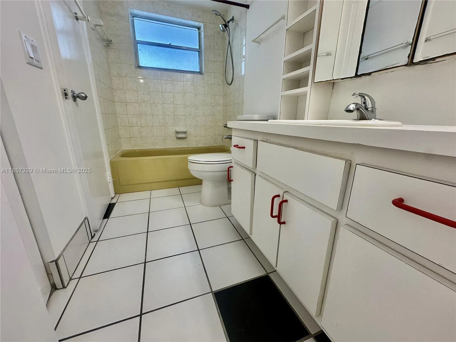 15600 NW 7th Ave, #218