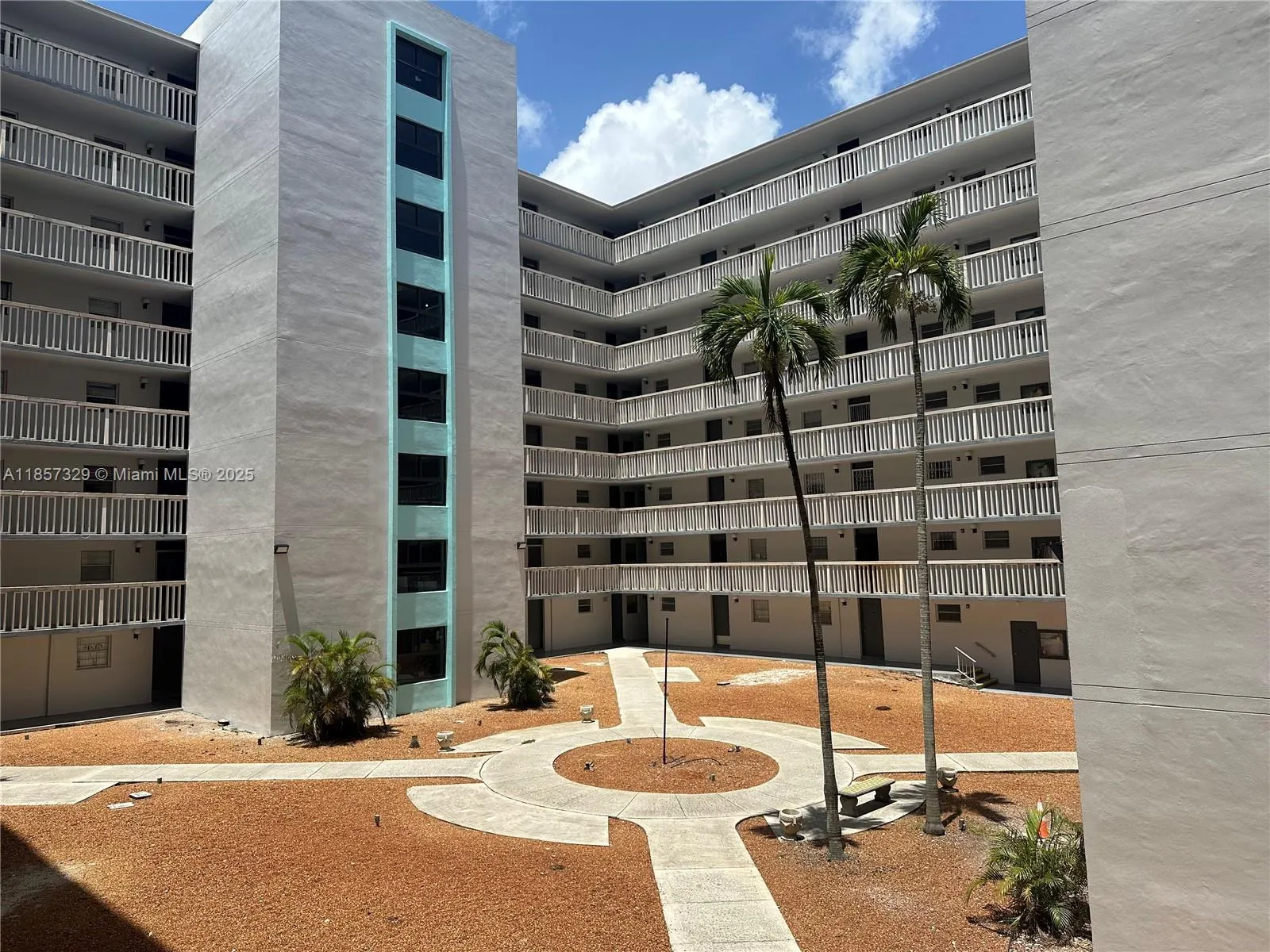 15600 NW 7th Ave, #218