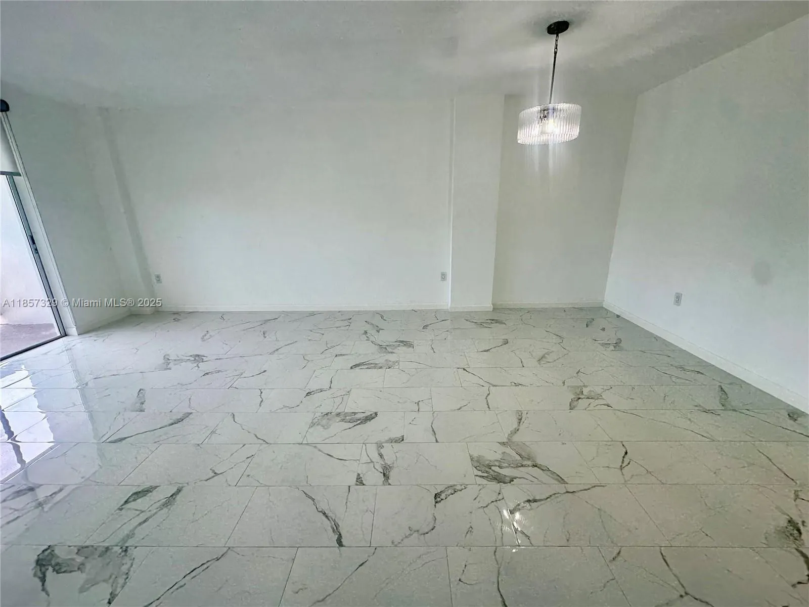 15600 NW 7th Ave, #218