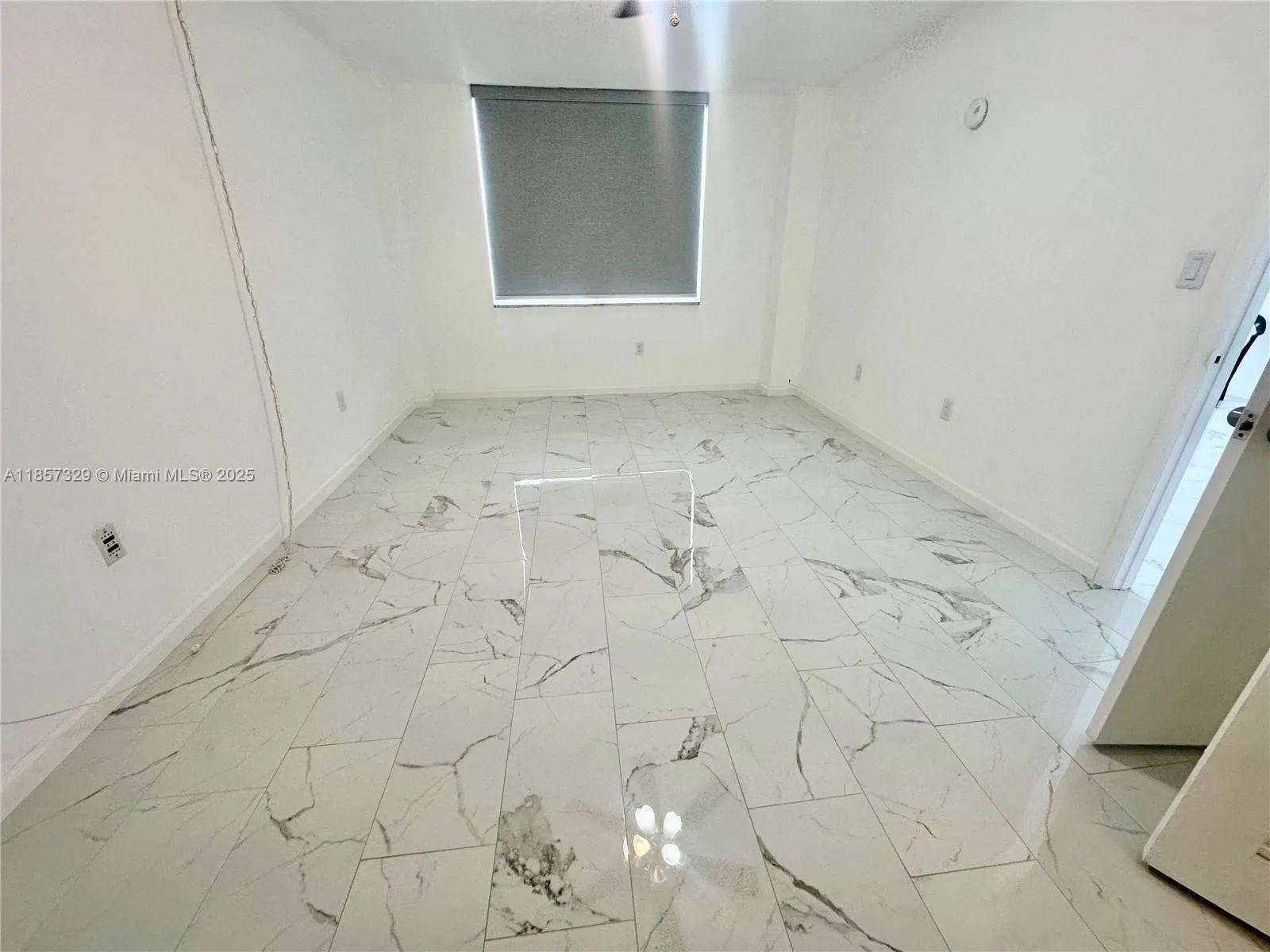 15600 NW 7th Ave, #218