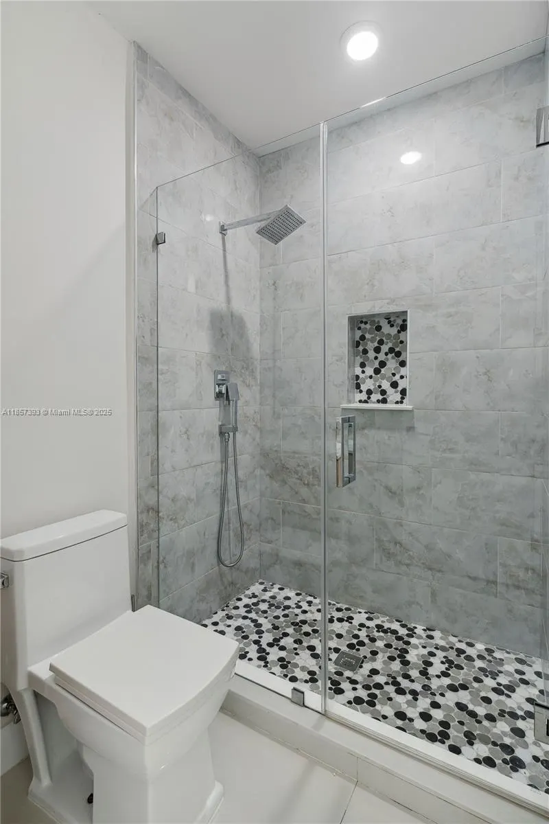 1020 NE 17th Terrace, #1020