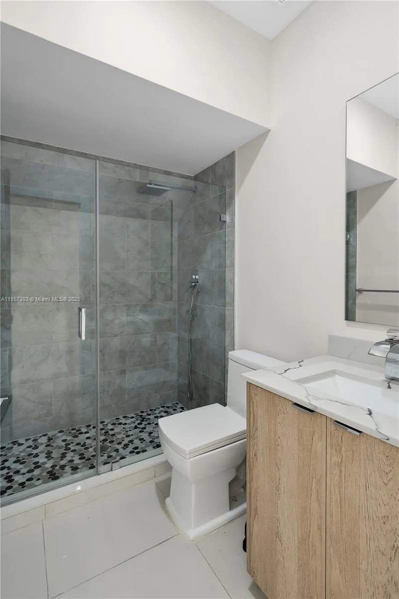 1020 NE 17th Terrace, #1020