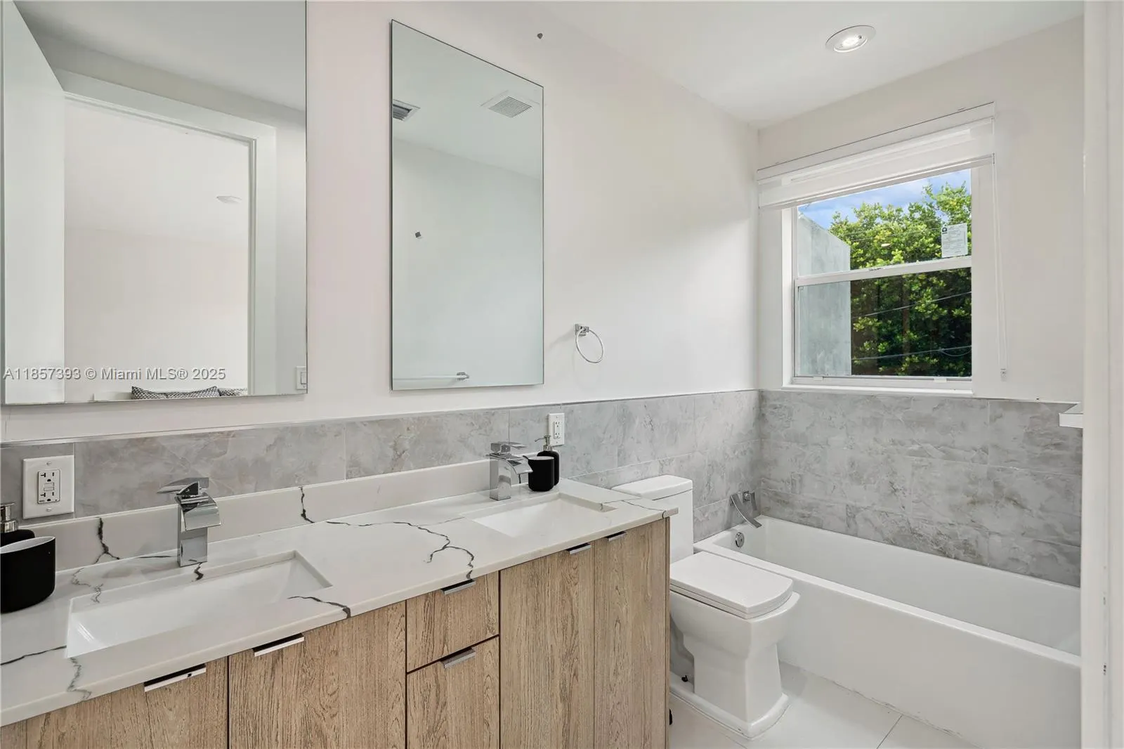 1020 NE 17th Terrace, #1020