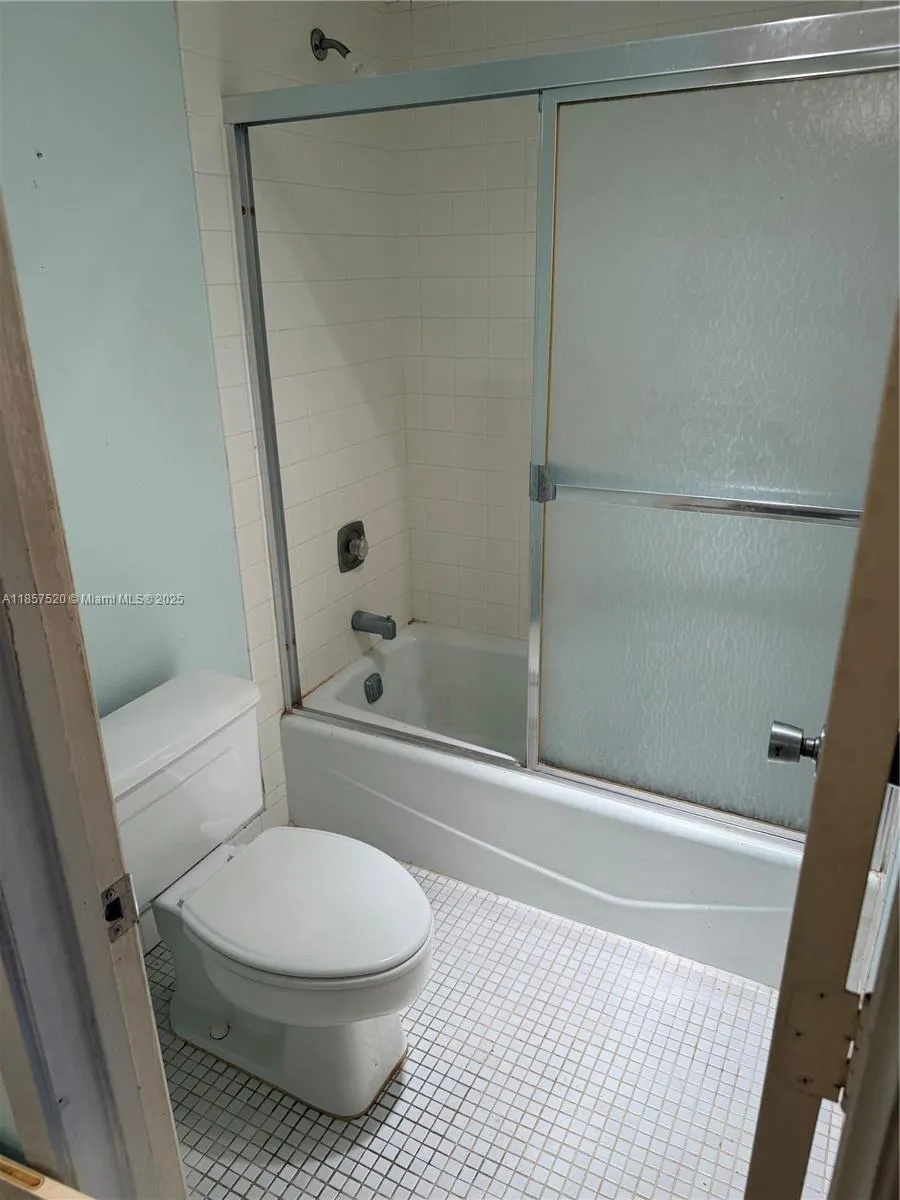 2900 N Course Dr, #609