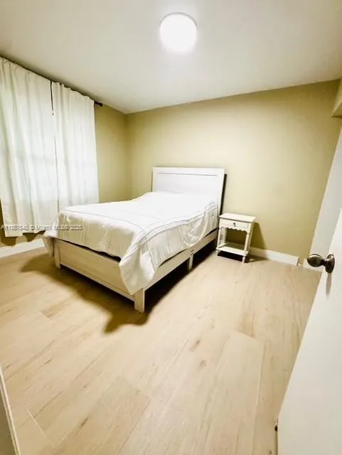 10501 W Broward Blvd, #303