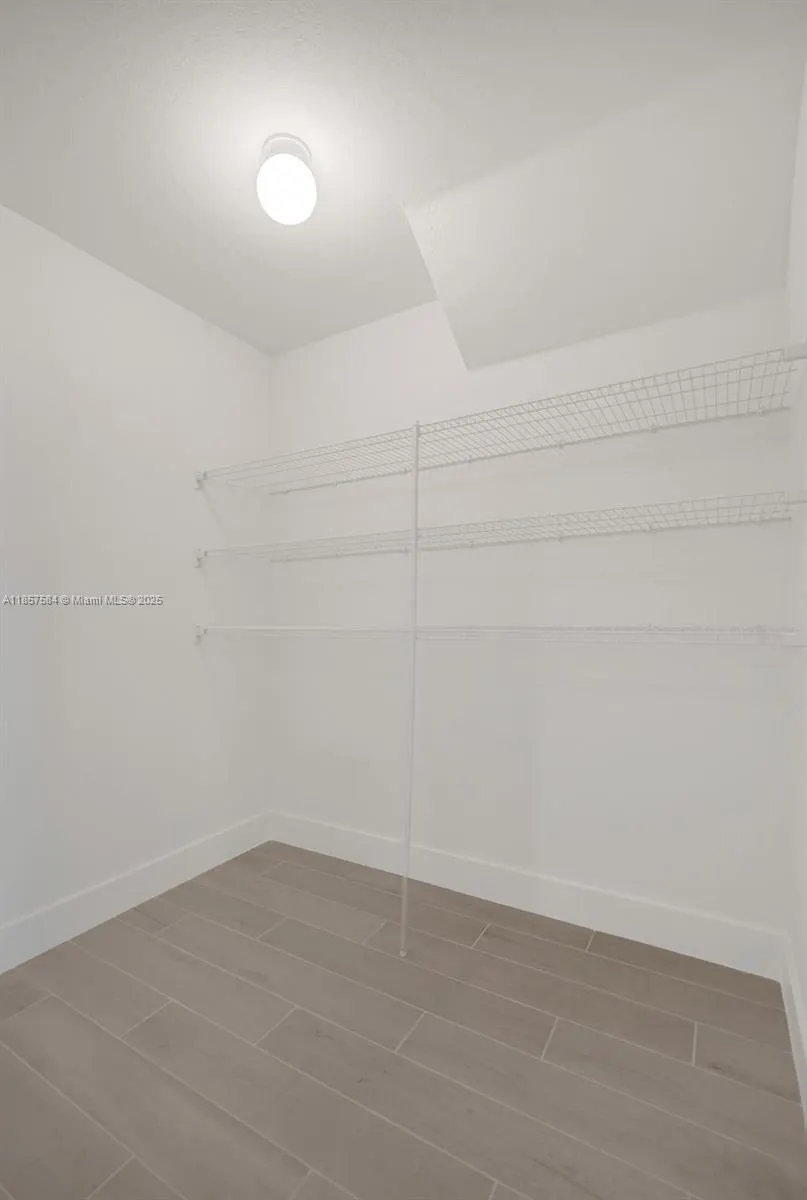 133 SW 171st Way