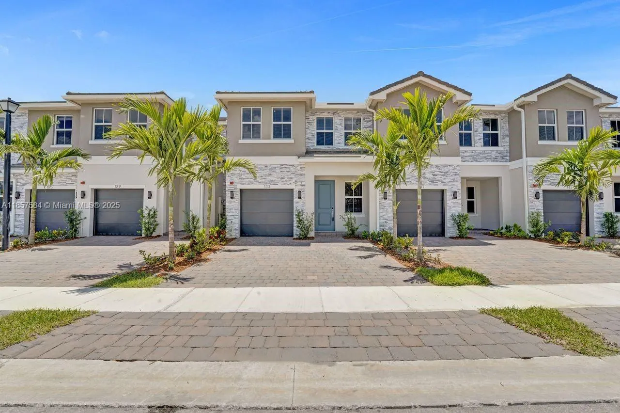 133 SW 171st Way