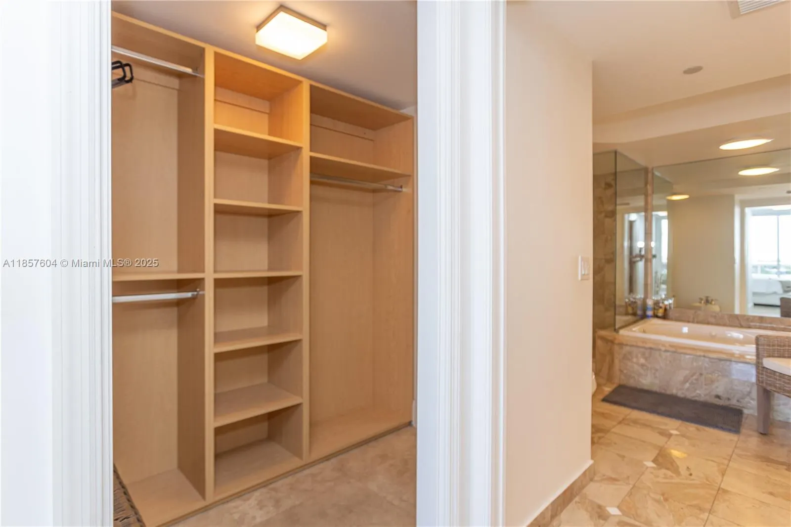 9595 Collins Ave, #N6-F