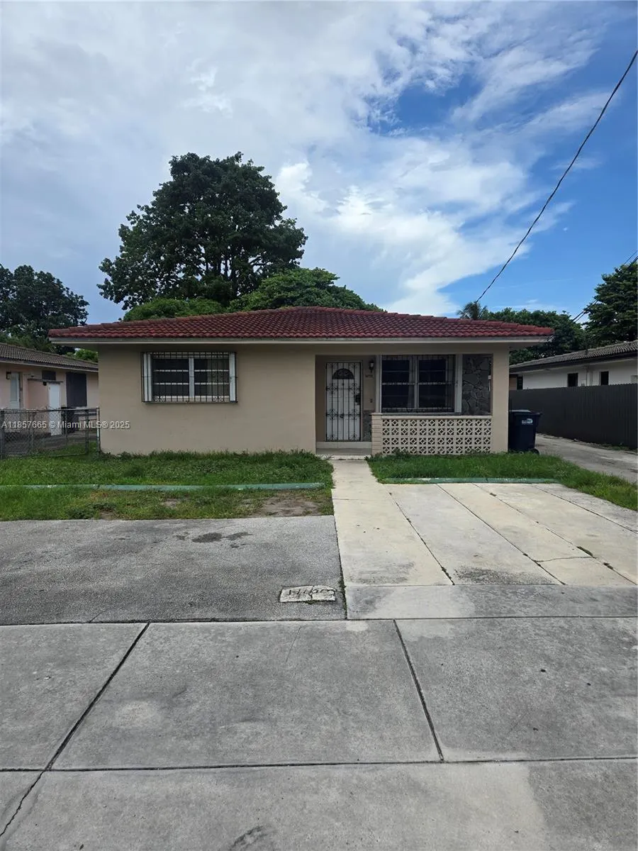 8855 SW 27 Street, #1