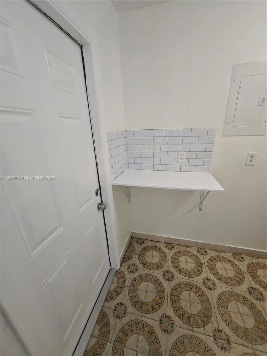 8855 SW 27 Street, #1
