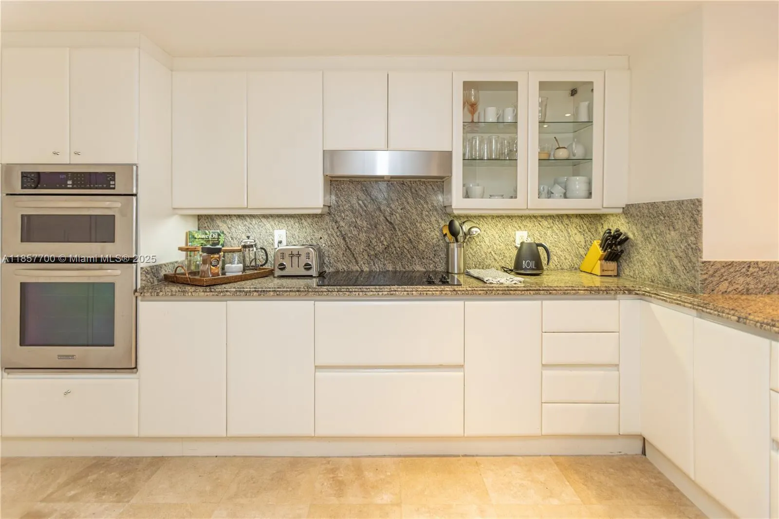9559 Collins Ave, #S7-D