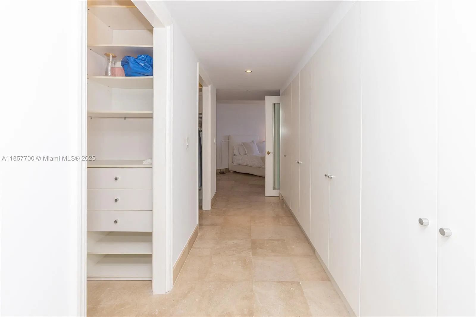 9559 Collins Ave, #S7-D