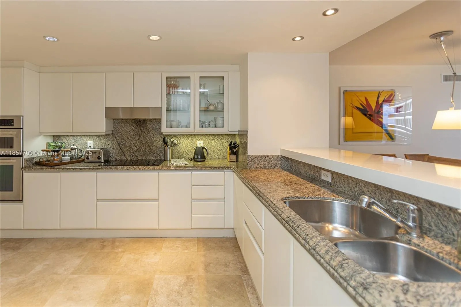 9559 Collins Ave, #S7-D