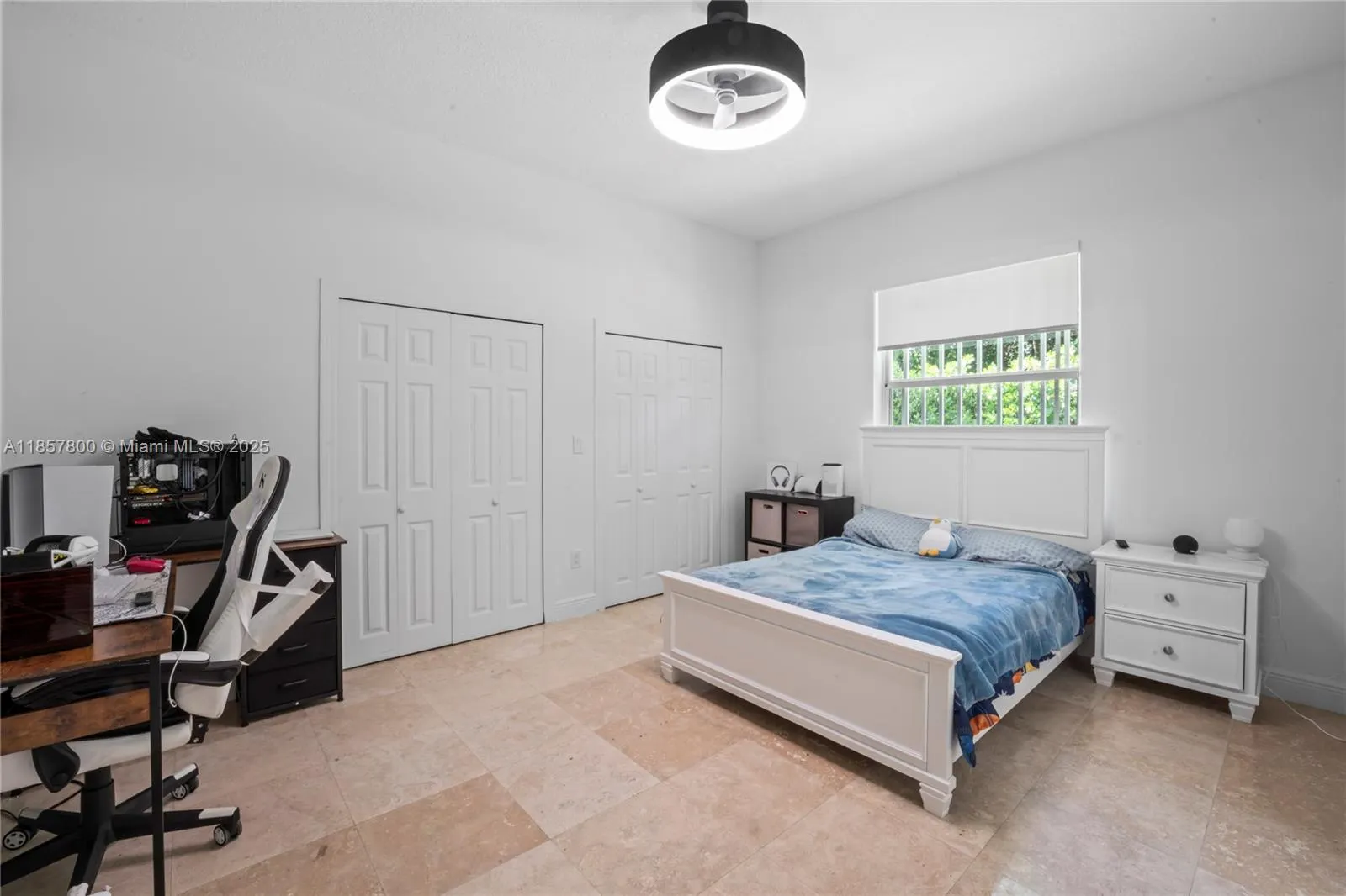 5750 SW 67th Ave