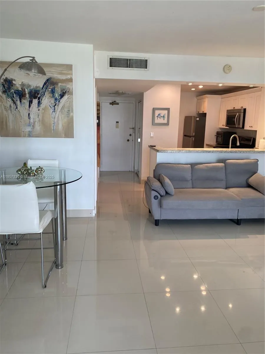 1965 S Ocean Dr, #3H