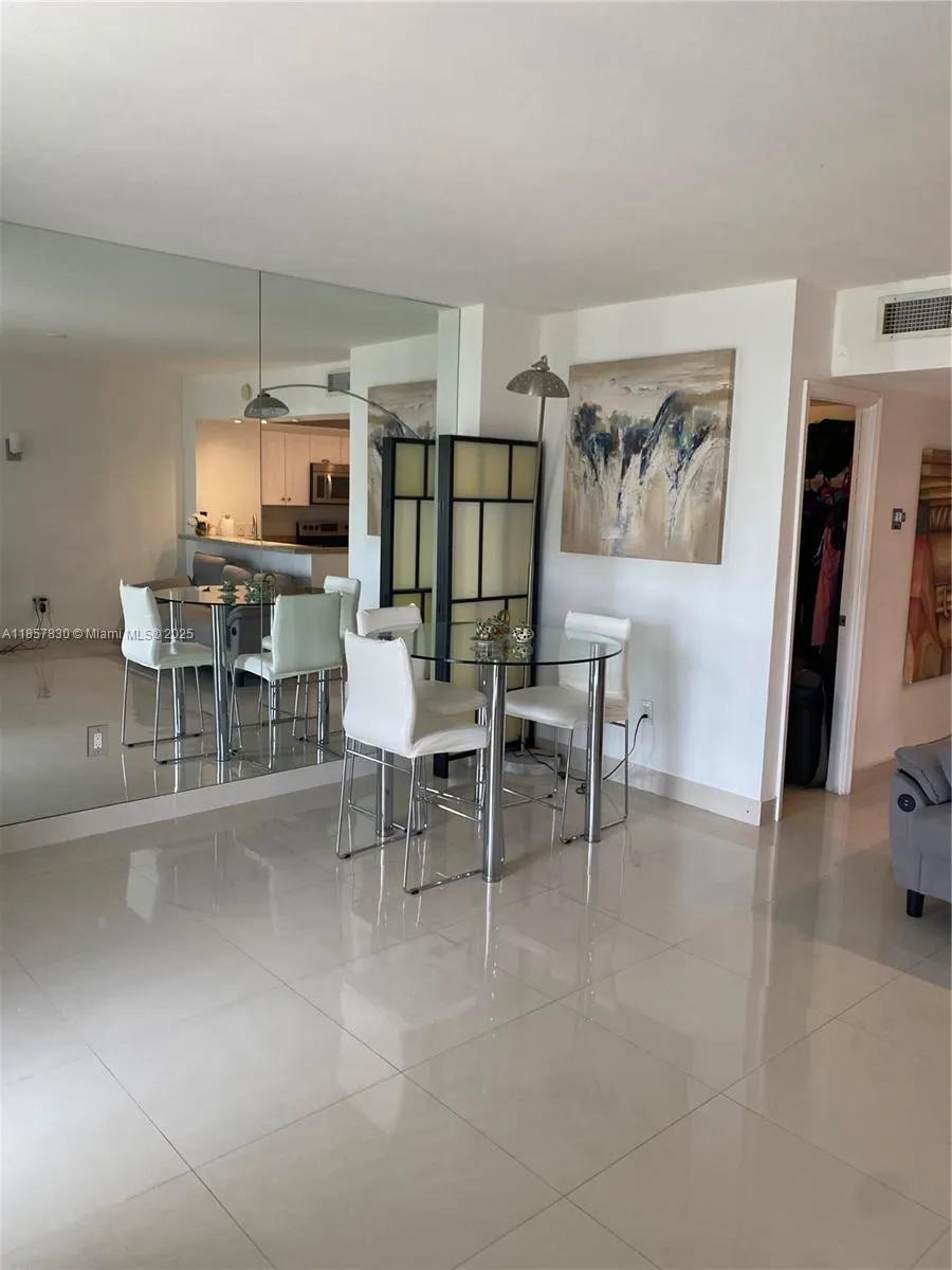 1965 S Ocean Dr, #3H