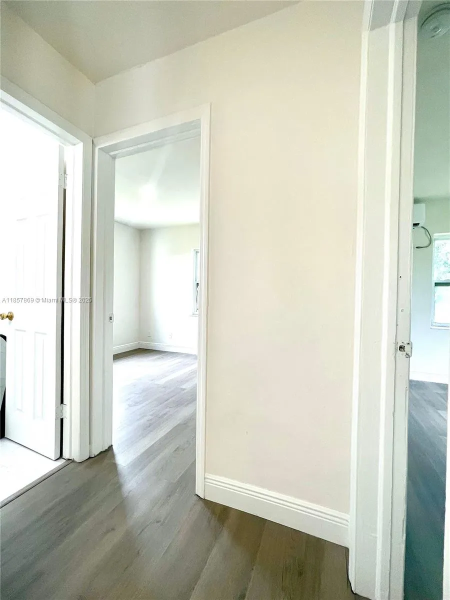 1004 SW 24th Ave, #2-East