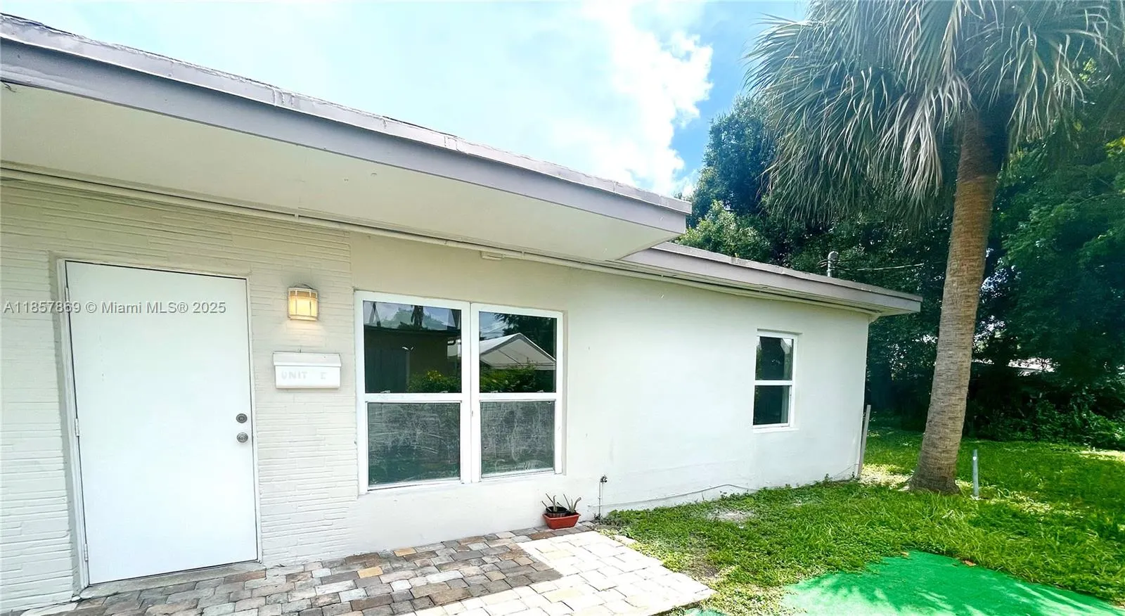 1004 SW 24th Ave, #2-East