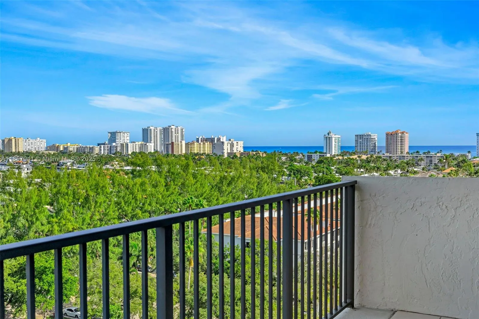 3200 Port Royale Dr N, #1111