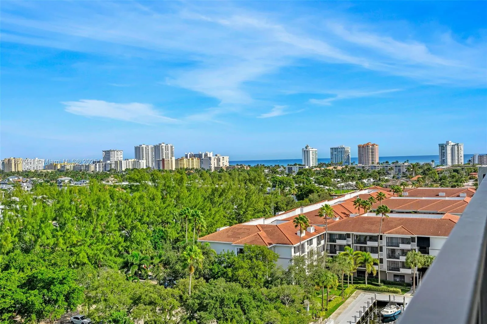 3200 Port Royale Dr N, #1111