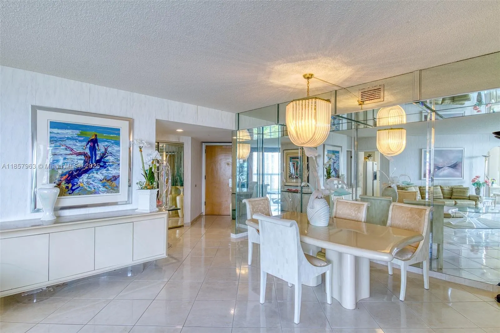 20185 E Country Club Dr, #1709