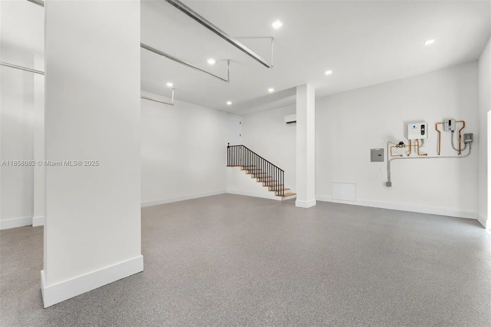 1051 San Pedro Ave