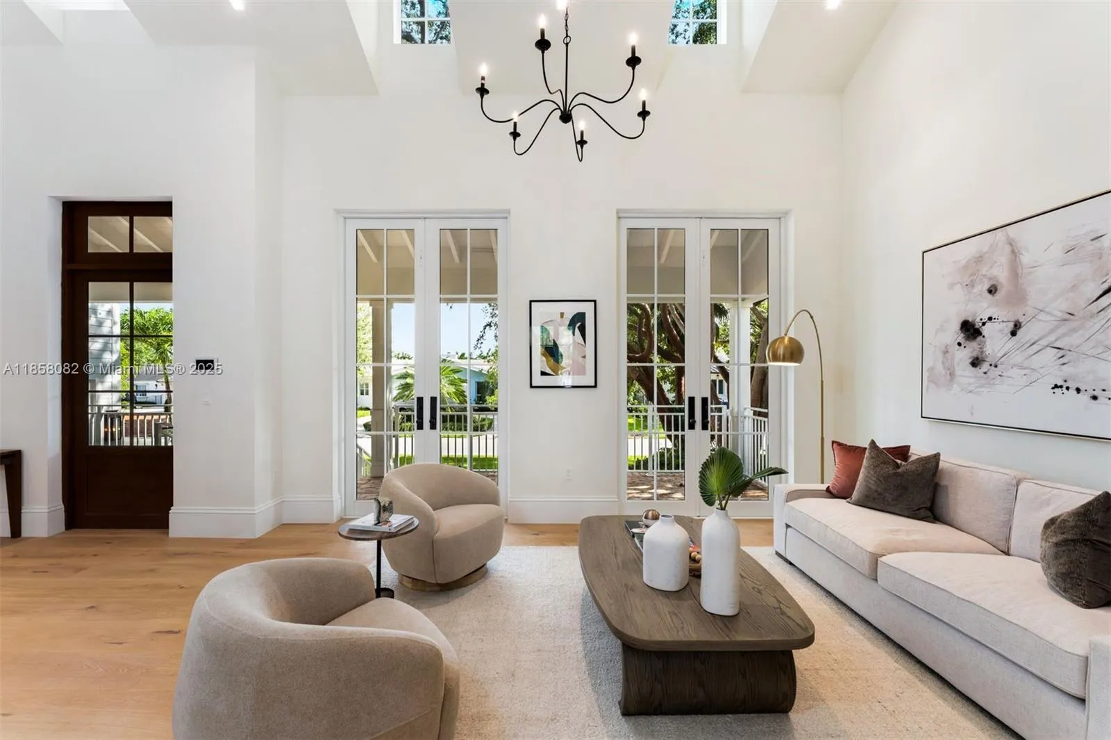 1051 San Pedro Ave