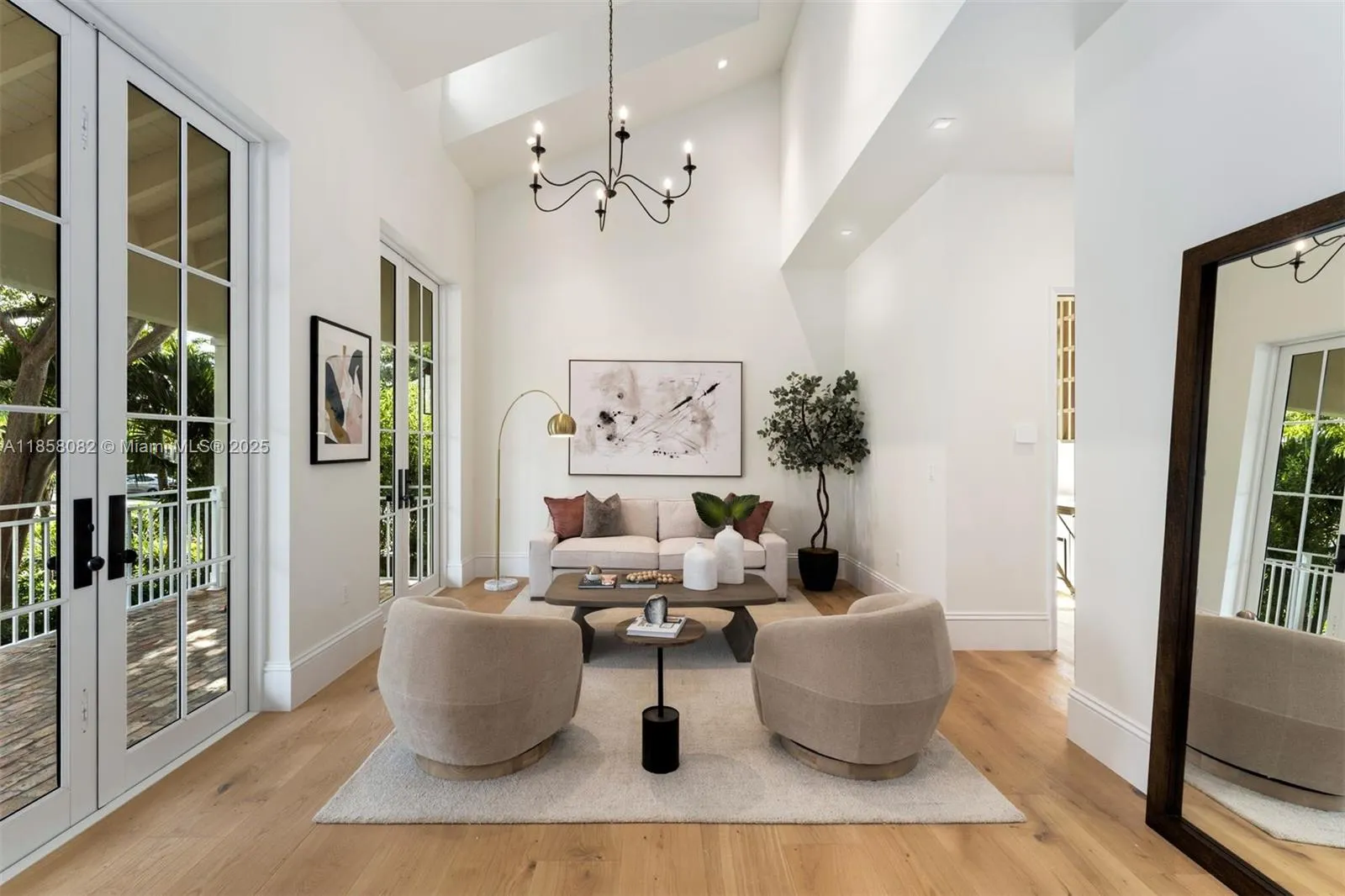 1051 San Pedro Ave